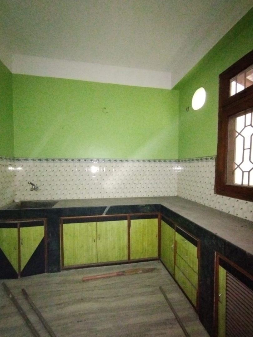 Unfurnished 2bhk in Harabala Path, Ulubari, Guwahati, Assam, India for Rent